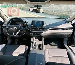 نيسان ألتيما